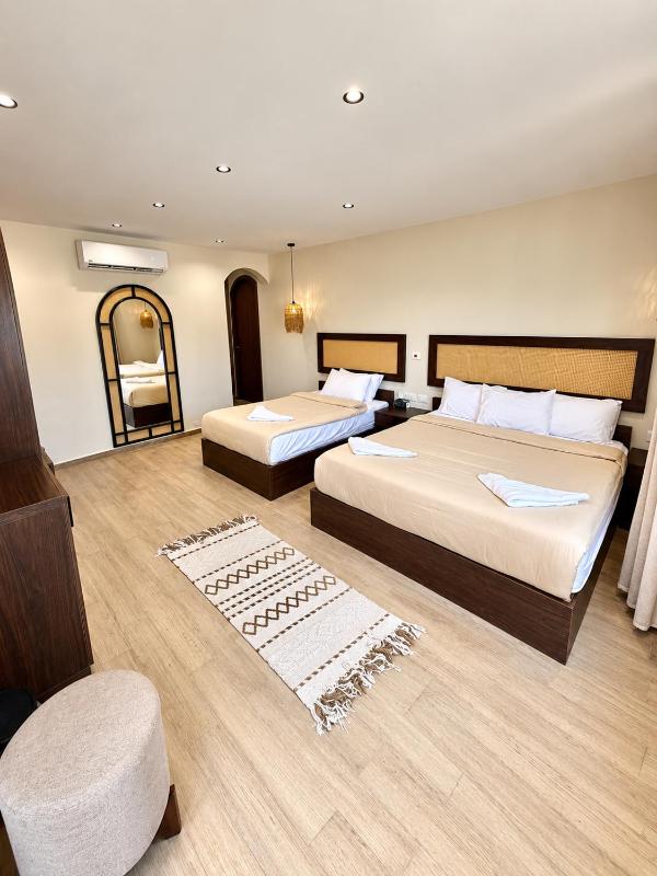 Solima pyramids inn - image 14
