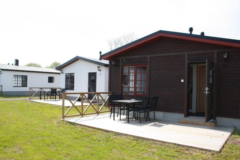 Two-Bedroom Cottage with Ocean View image 3