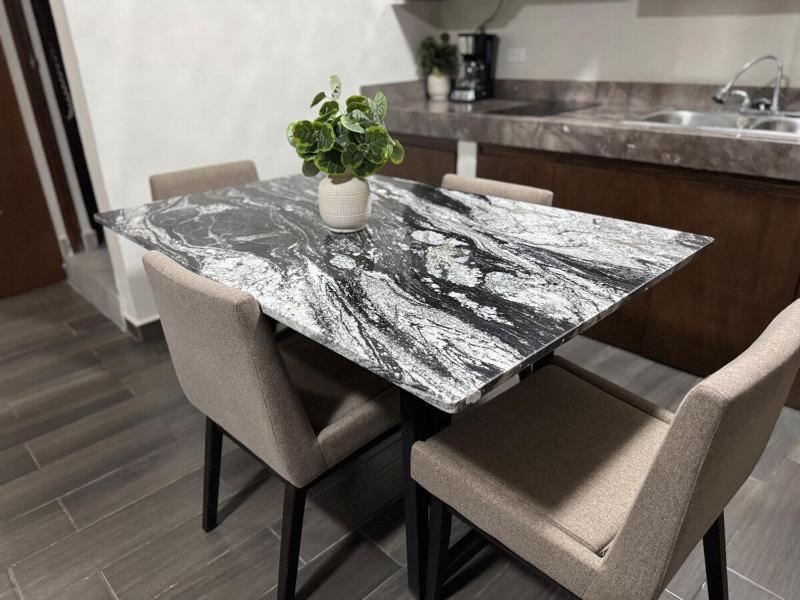 Apartamento Moderno con Balcón y Alberca - image 19