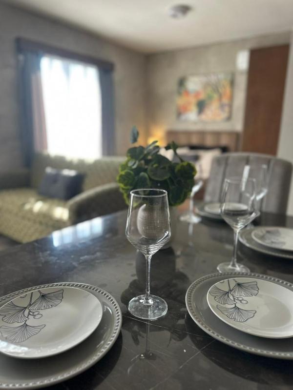 Apartamento Moderno con Balcón y Alberca - image 7