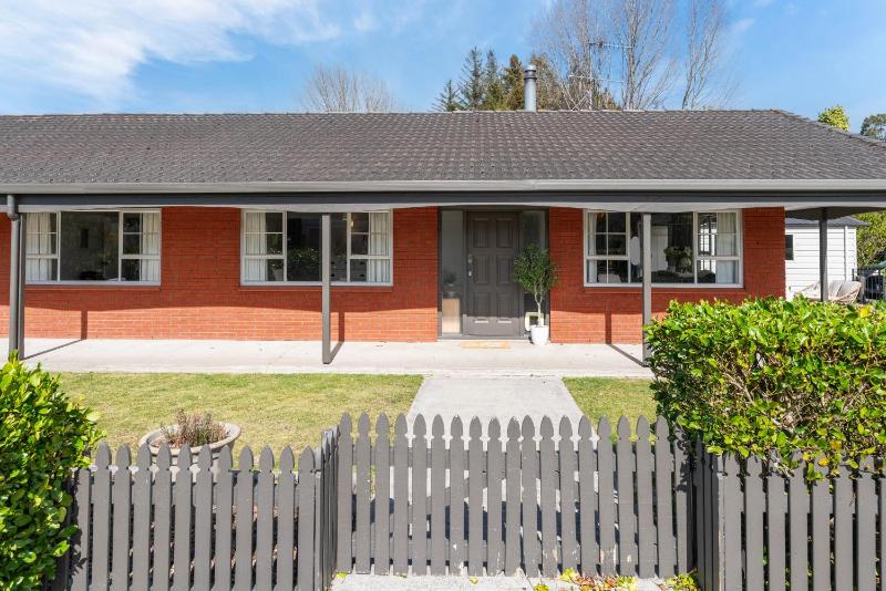Cosy Corner on Macdonell - Taupo - image 16