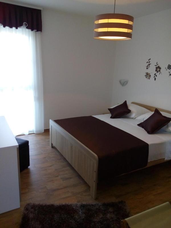 Apartment with Sea View image 2
