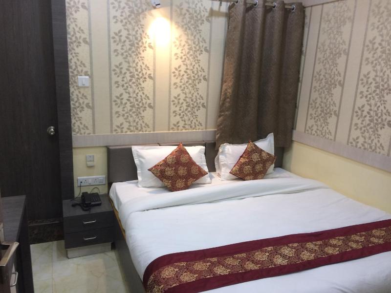 Hotel Rahil Palace - image 11