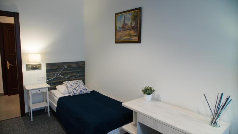 Deluxe Triple Room image 3