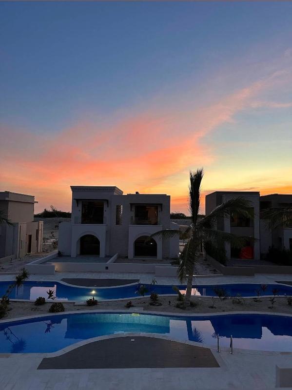 Hawana Luxury Escape Pool Marina and Beach - image 17