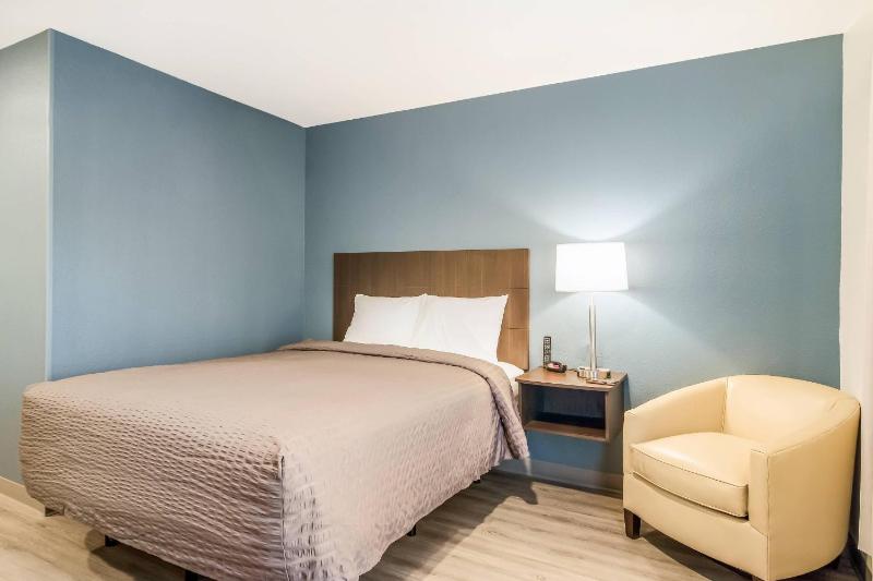 WoodSpring Suites Jacksonville Baymeadows - image 31