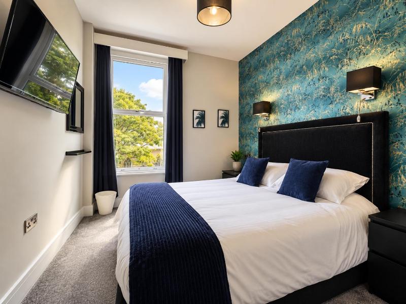 Bay View Holiday Apartments - image 11
