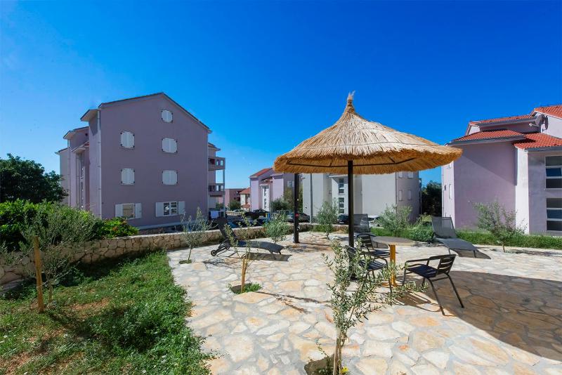 Apartments Silvia - image 1