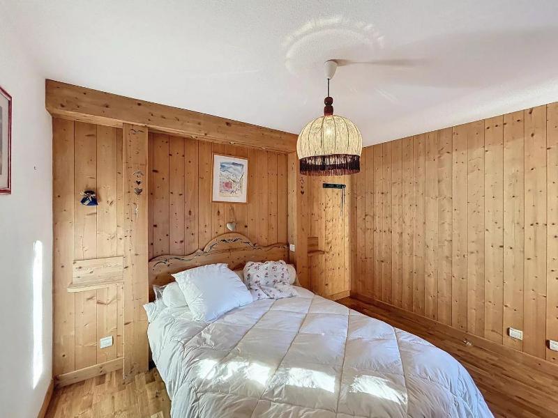 Lovely Ski Chaalet with great views - image 9