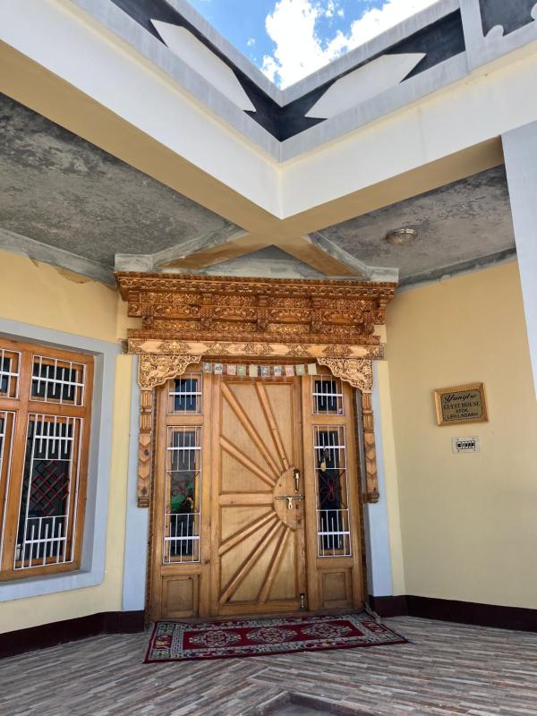 Yangtso guest house - image 6