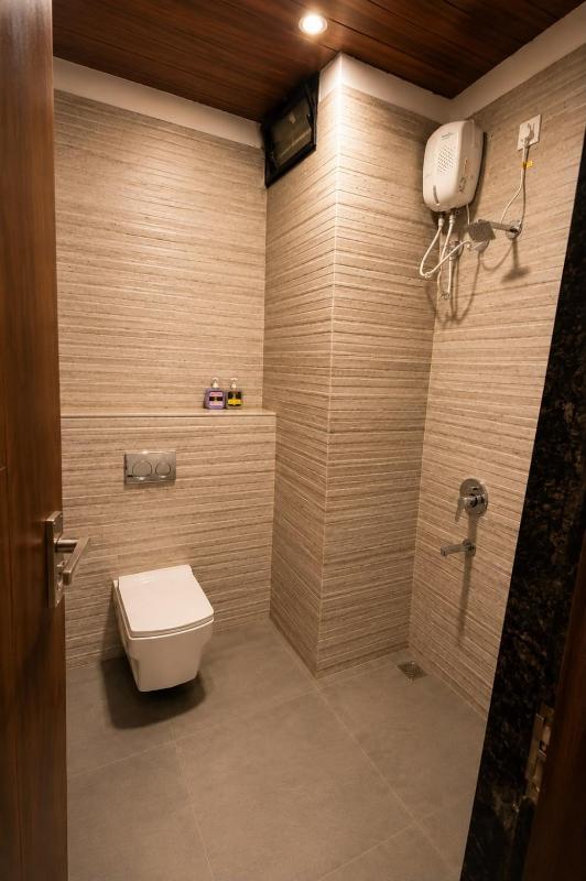 1 BHK Staybynirvana NEAR BOMBAY HOSPITAL - image 4