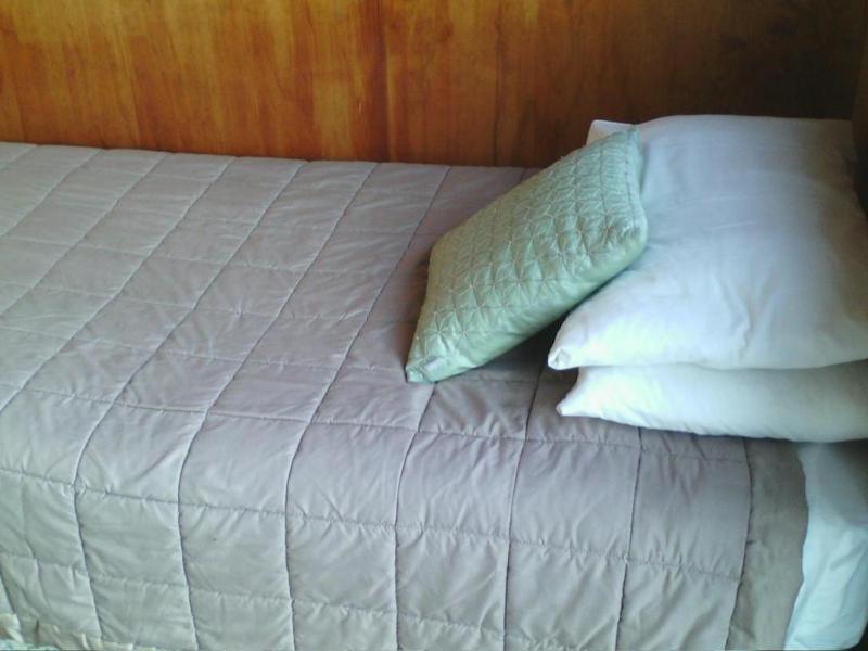 747 Motel - image 17
