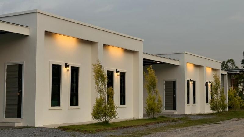 The Lucas Farm - image 21