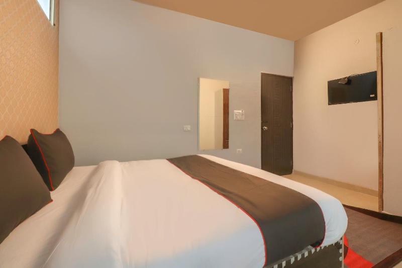 Hotel O Garg Residency - image 11