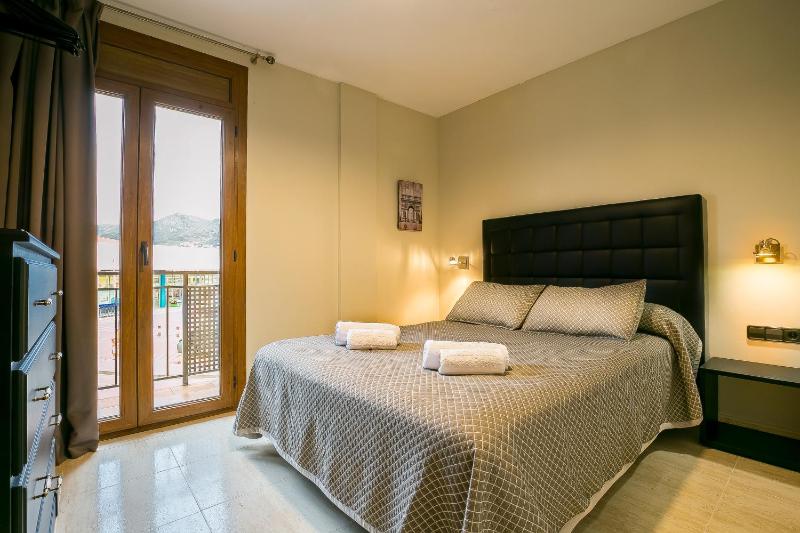 Single Room image 2