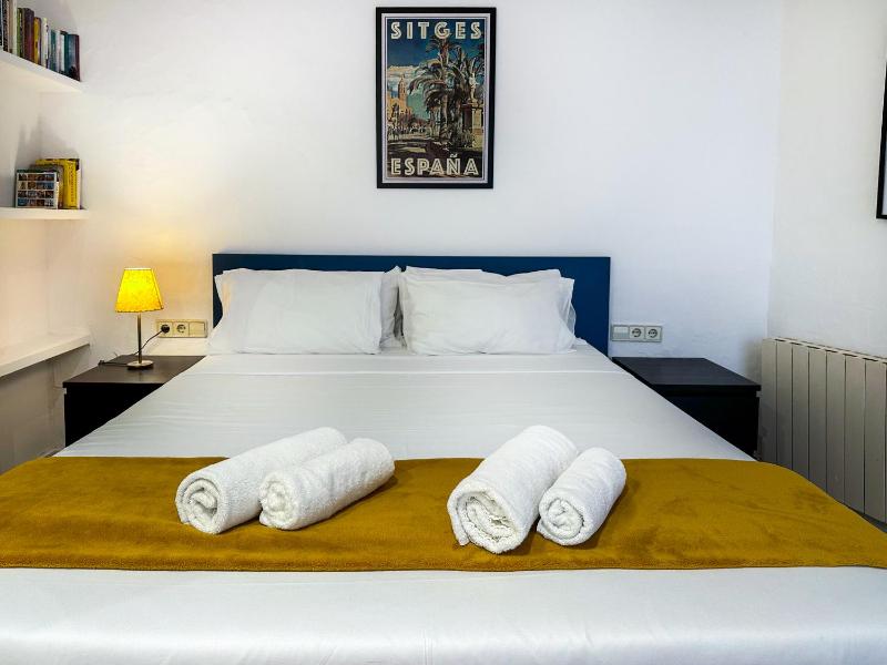 Charming House by Hello Homes Sitges - image 17