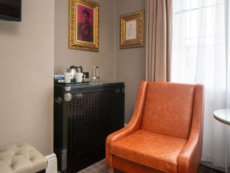 The Queen at Chester Hotel - Handwritten Collection - image 16