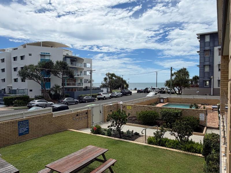 Unit 5 'dulkara' Kings Beach - image 15
