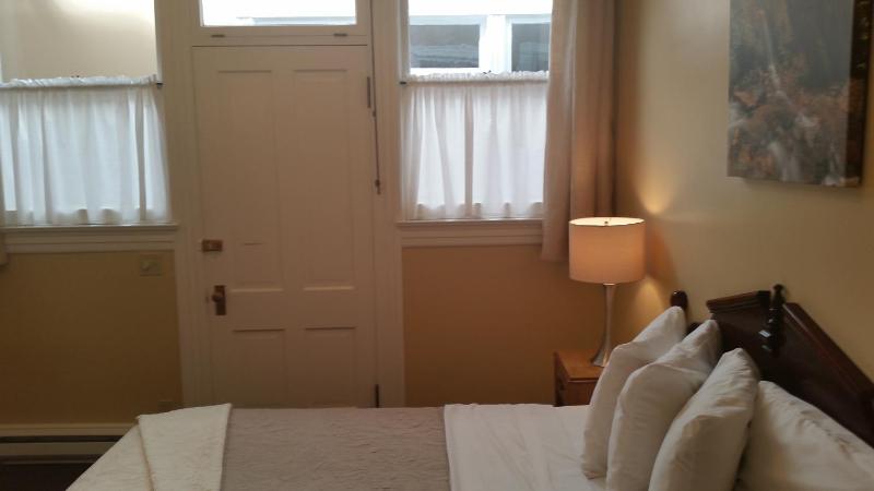 Petite Interior Room - No View image 2