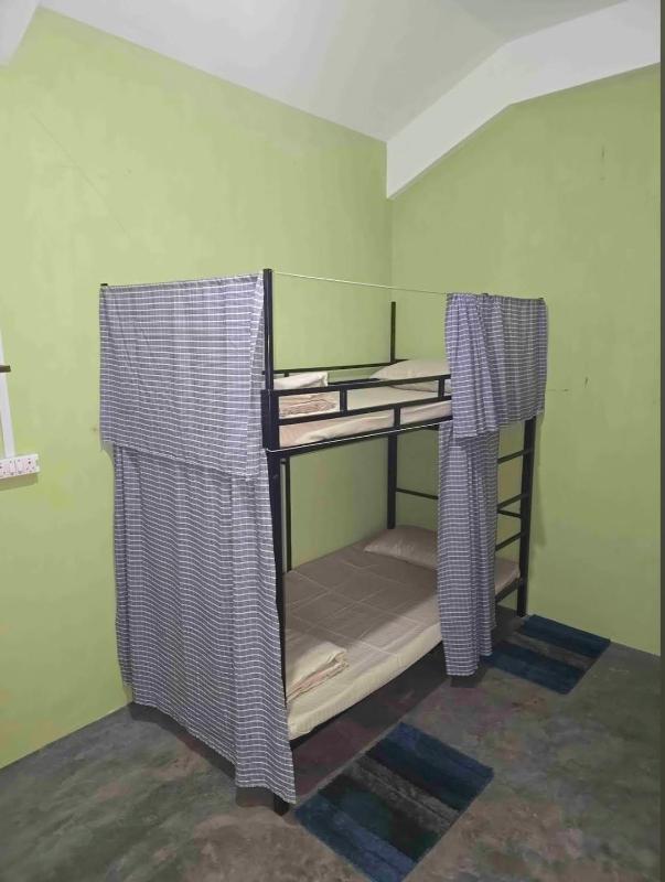 RD traveller's hostel - image 7