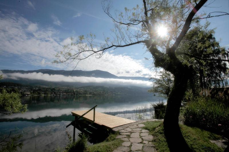 Bungalow - Water Front  image 3