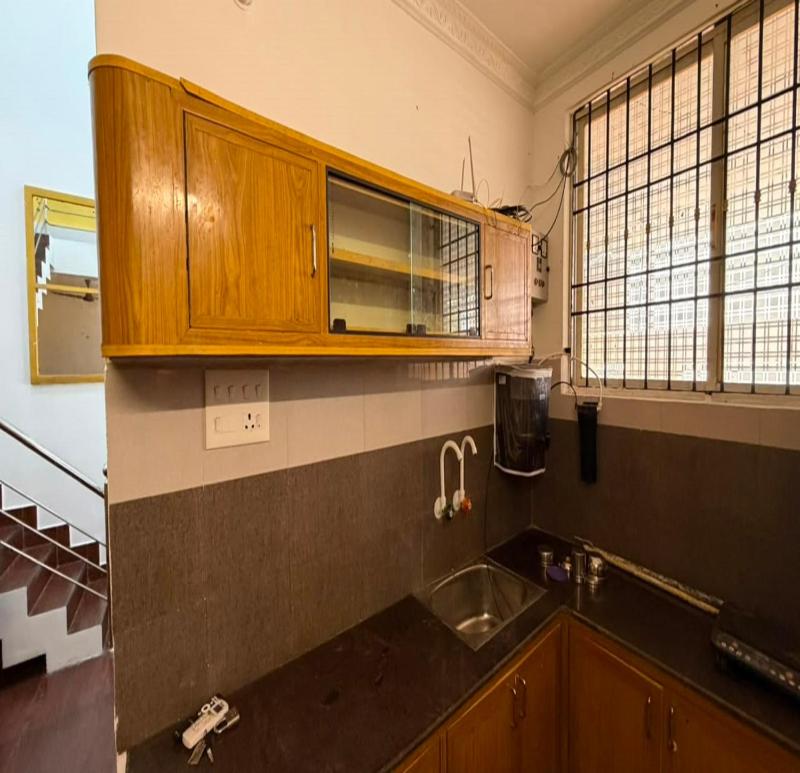 Shanthi Villa - image 11