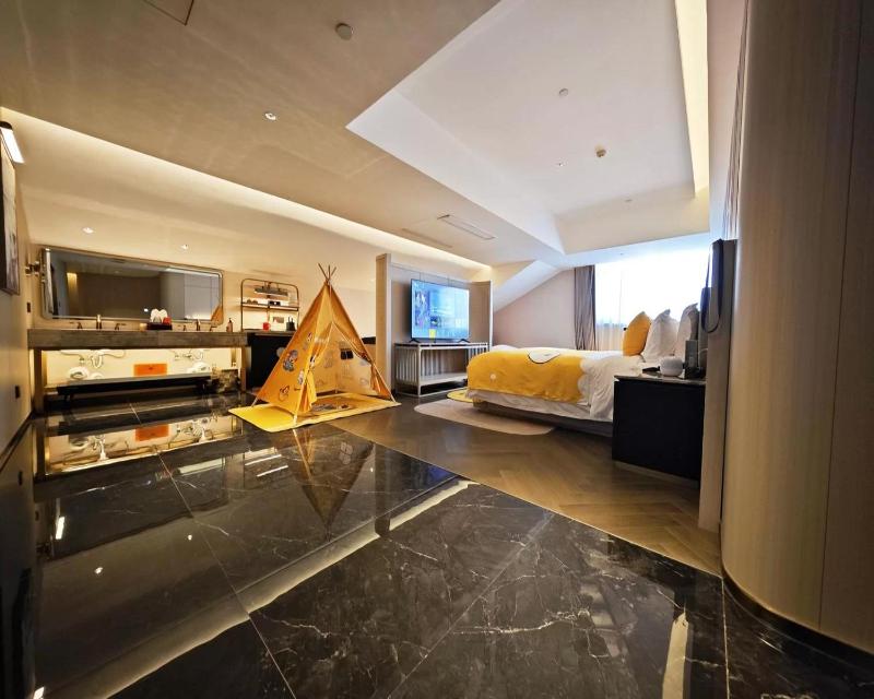 Elegant Hotel Yongning Gate of Xi'an Bell Tower - image 1