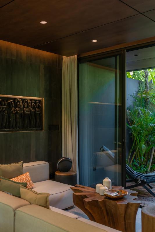Raw Tropical Villas - Walk to Beach - image 40