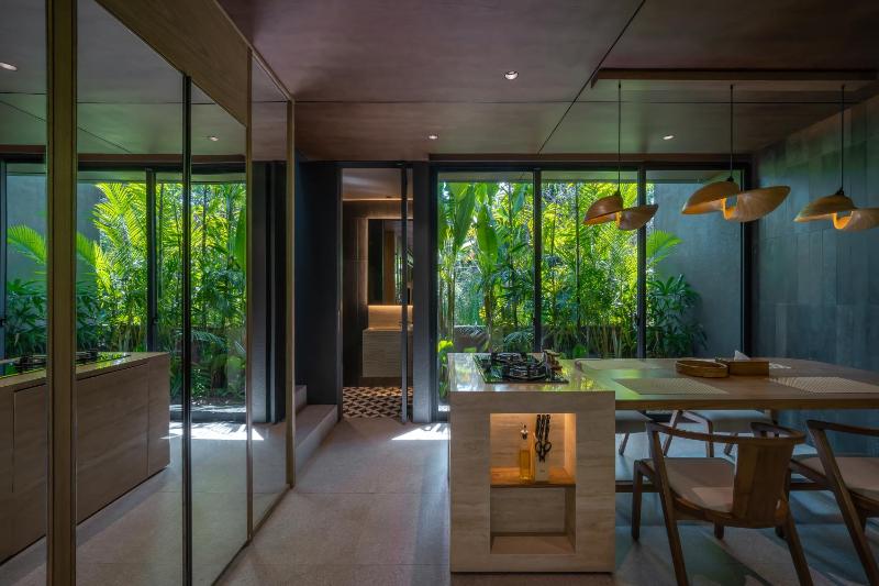 Raw Tropical Villas - Walk to Beach - image 45