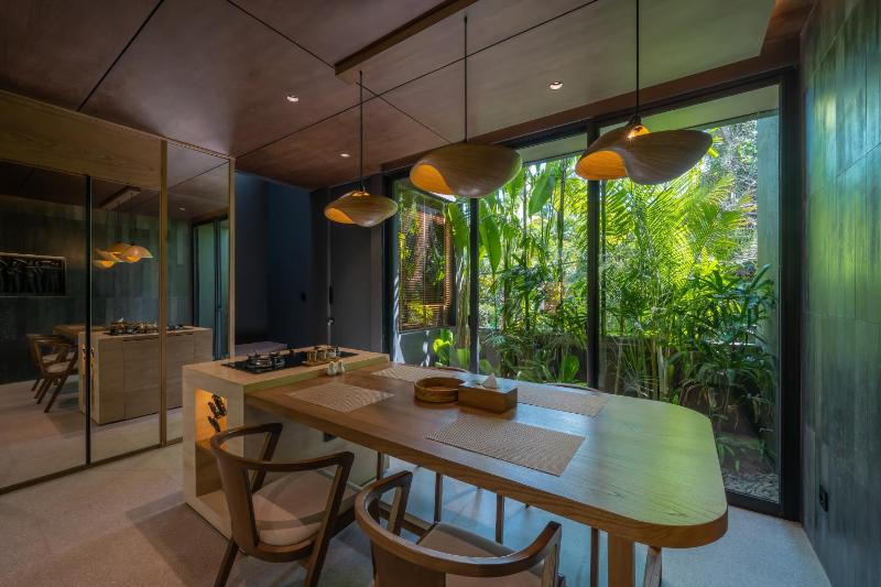 Raw Tropical Villas - Walk to Beach - image 6