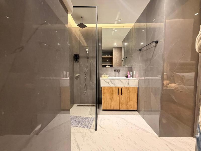 12A02 Magestic Royal 2BHK at MyDen 3 Private Balconies Beautiful City Views Bright Airy & Sunlit 2 Ensuite Bedrooms Premium Furnishings Infinity Terrace Pool Urbana Market Cafés & Dining Just Downstairs - image 11