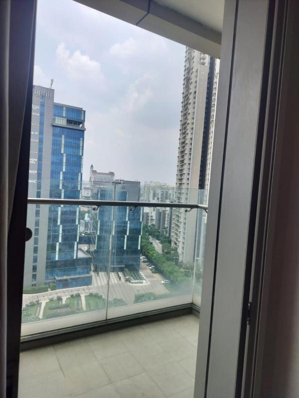 12A02 Magestic Royal 2BHK at MyDen 3 Private Balconies Beautiful City Views Bright Airy & Sunlit 2 Ensuite Bedrooms Premium Furnishings Infinity Terrace Pool Urbana Market Cafés & Dining Just Downstairs - image 26