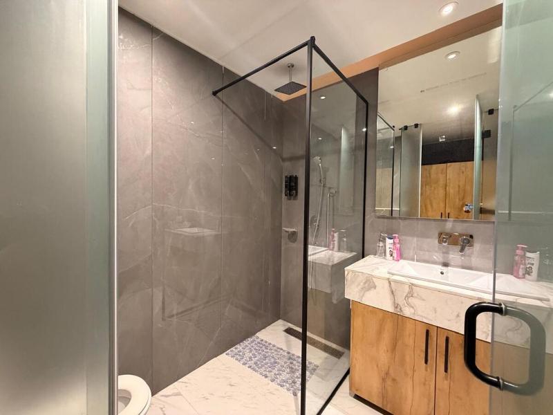 12A02 Magestic Royal 2BHK at MyDen 3 Private Balconies Beautiful City Views Bright Airy & Sunlit 2 Ensuite Bedrooms Premium Furnishings Infinity Terrace Pool Urbana Market Cafés & Dining Just Downstairs - image 6