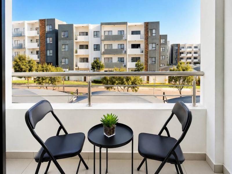 Luxury 1BR Suite at 92 on New - image 12