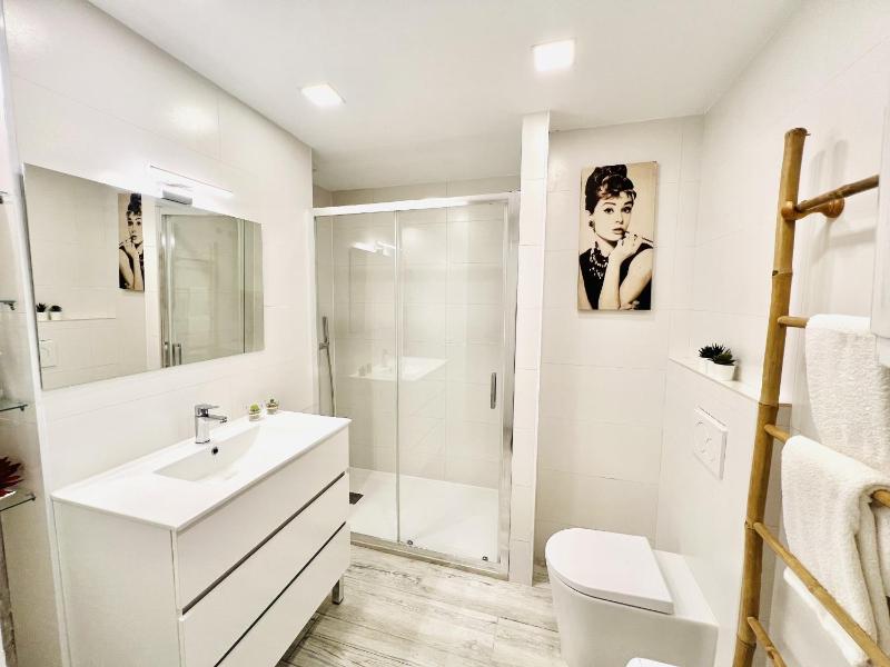 WELCS APARTAMENTO 455 PDA con piscina y vistas - image 3