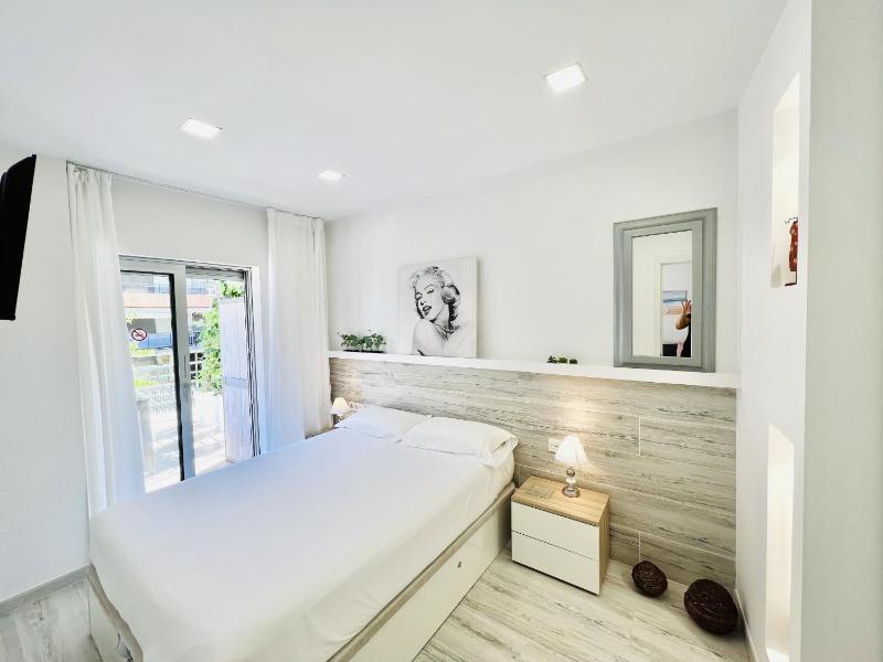 WELCS APARTAMENTO 455 PDA con piscina y vistas - image 14