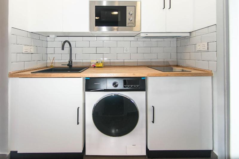 WELCS APARTAMENTO 456 PDA con terraza - image 3