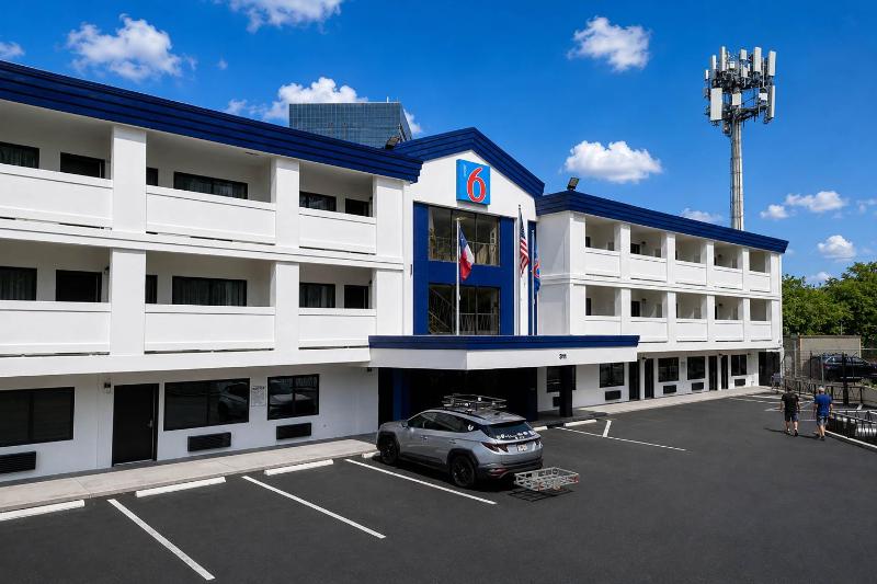 Motel 6-Atlanta GA - Downtown - image 30