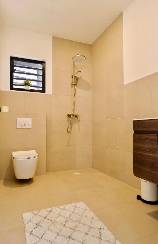 Vivaldi Breeze Villa with Pool & View - image 13