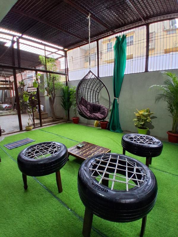 Kashi Cove Cozy 2BHK Near Kashi Vishwanath & BHU - image 10