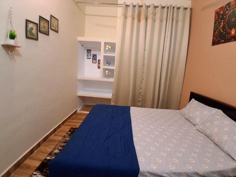 Kashi Cove Cozy 2BHK Near Kashi Vishwanath & BHU - image 7