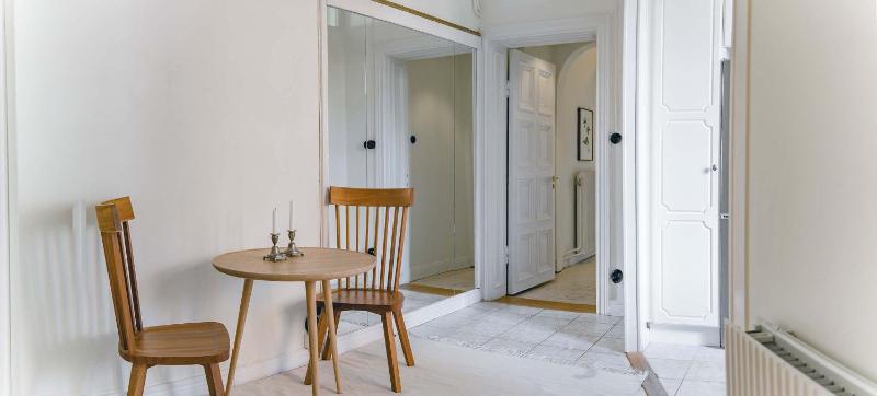 Scandinavian Apartment in Central Stockholm - image 9