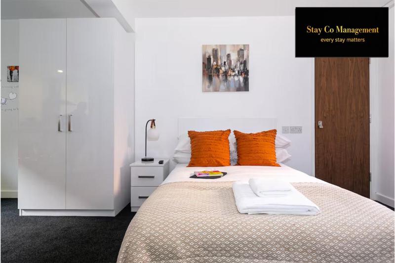 Serviced apartments Opposite Leicester Railway Station - By StayCo - image 46