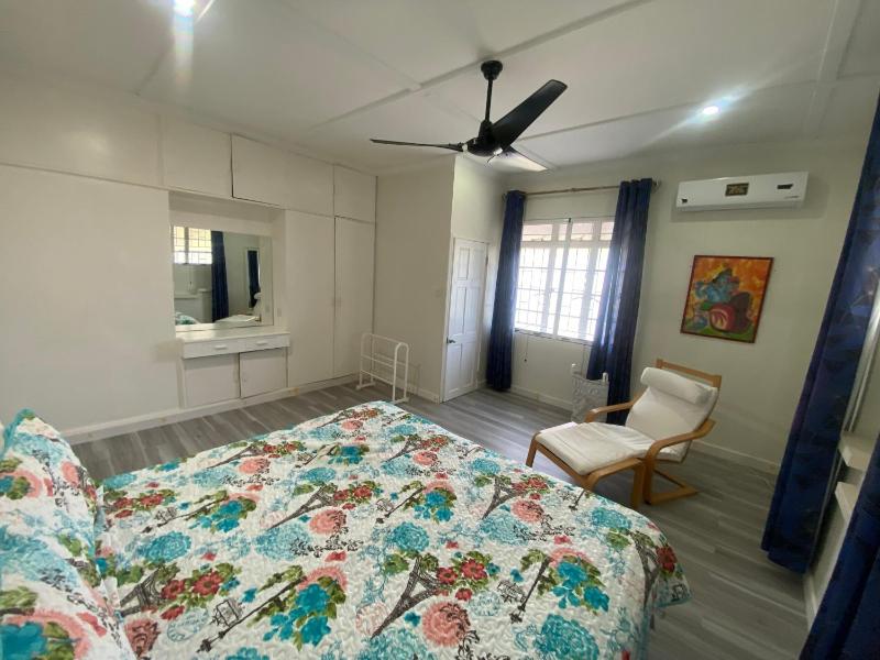 Caprice Multi-Unit Beach Retreat - image 13