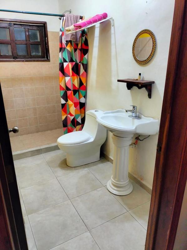 Cancun Guest House 3 near Ado bus terminal and 25 min from-to airport by shuttle - image 6