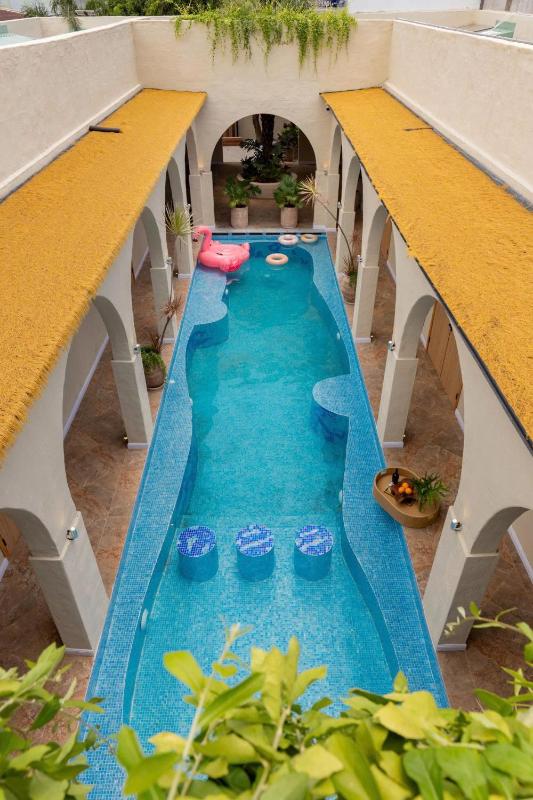 Bali 47 Villa Trệt Không Lầu 8 Phòng Ngủ Gần Cột Cờ - image 20