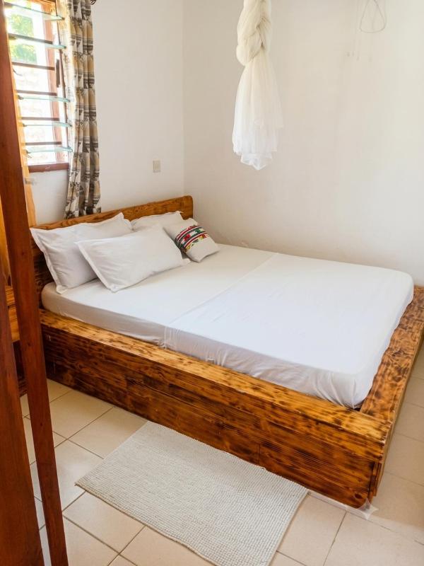 Peaceful One Bedroom House 2-minute walk to Diani Beach - image 14