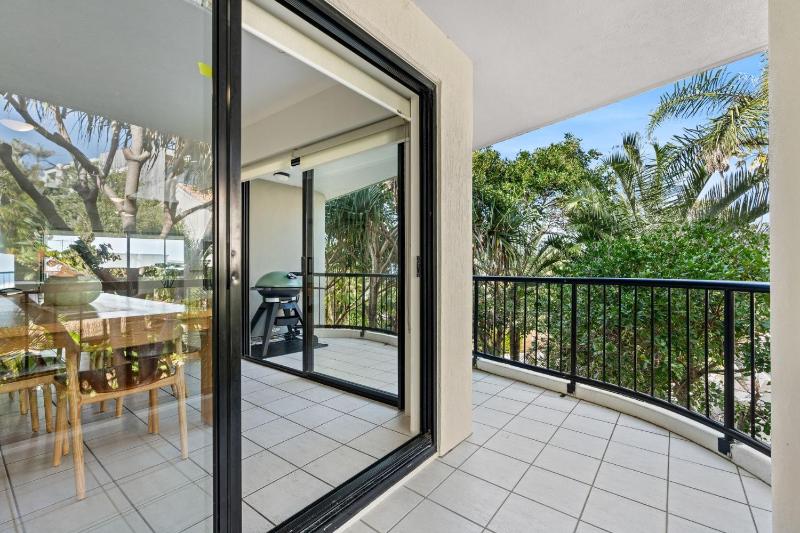 4 Domani Large Townhouse with Ocean Views - image 12