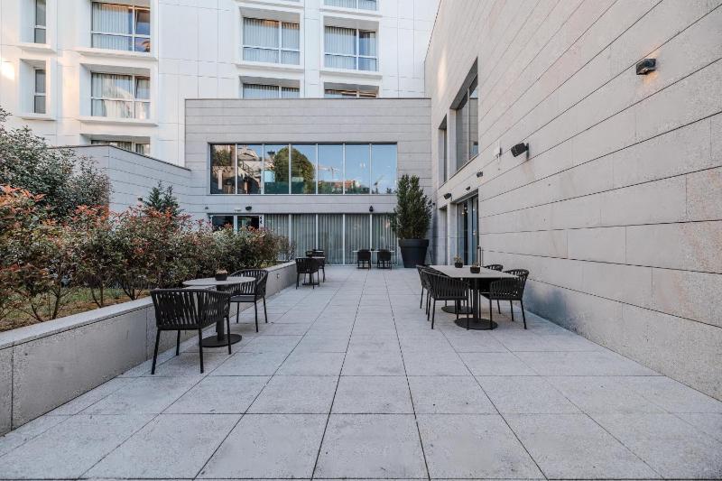 Cenica Porto Hotel Curio Collection by Hilton - image 22