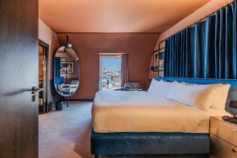 Cenica Porto Hotel Curio Collection by Hilton - image 24